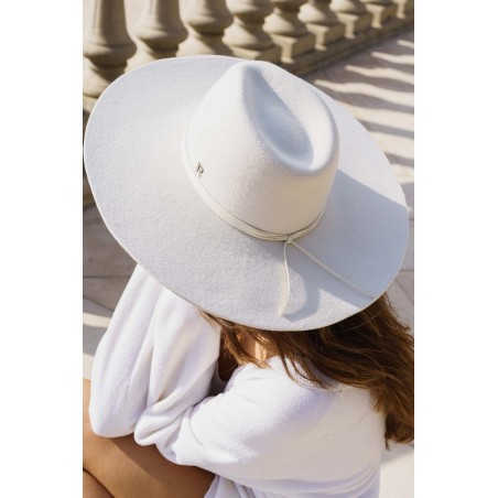 Wide brim hat - White - Women - Gina Tricot