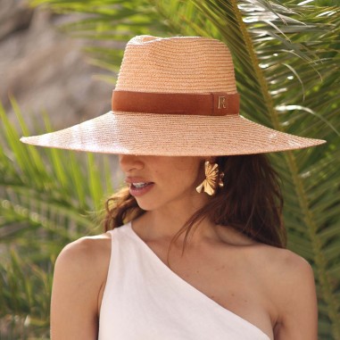 Cappello di Paglia di Grano a Tesa Larga per un'Estate Piena di Stile e Colore - Raceu Hats