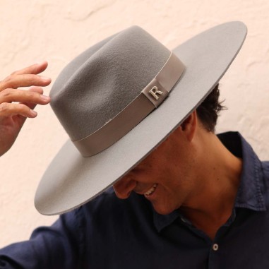 Cappello Fedora in 100% Feltro di Lana Grigio, con Tesa Larga e Rigida - Raceu Hats