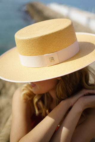 Sombrero Panamá Padua en color Camel - Sombreros Panamá Estilo Canotier