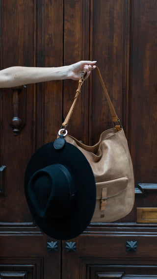 Halo Black - Porta Sombreros Raceu Hats