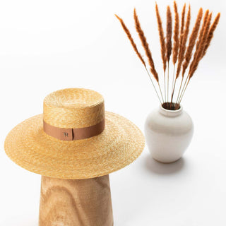 Sombrero Mujer Estilo Canotier Ala Ancha con Cinta Marrón Grosgrain Raceu Hats
