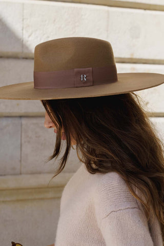 Sombrero Mujer Ala Ancha Fieltro de Lana Taupe - Miro - Raceu Hats