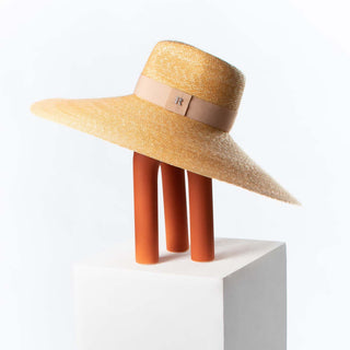 Sombrero Invitada Boda Ala Ancha Extragrande XXL, cosido a mano en paja de trigo y de color natural - Raceu Hats