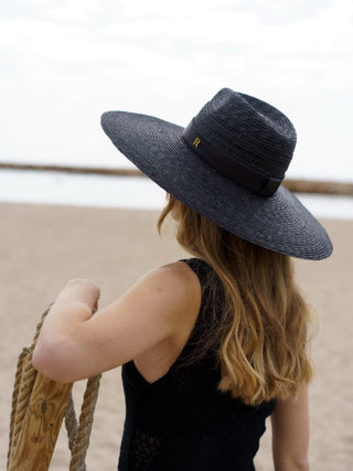 Sombrero Fedora Ala Ancha de Paja color Negro LEFKA - Raceu Hats
