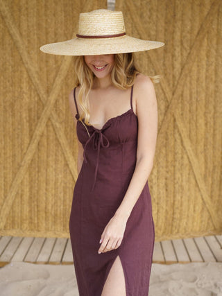 Sombrero de Paja Natural Ala Extra Ancha - Elegancia y Protección Solar al Alcance de tu Mano - Raceu Hats