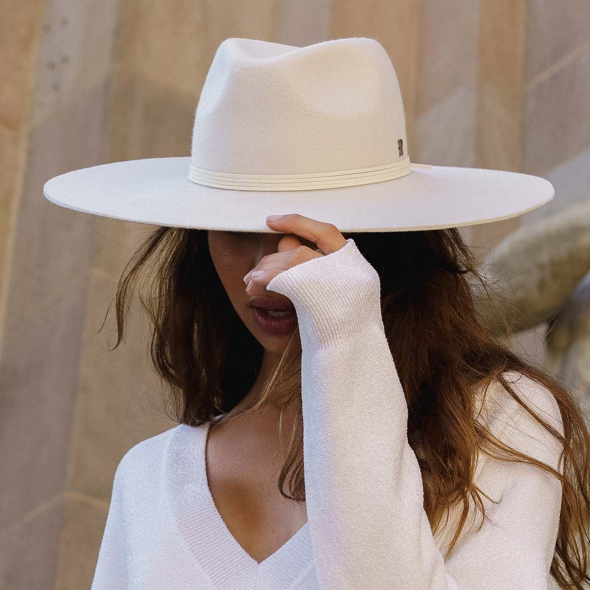 winter white dress hats Trench Coat Winter White Dress Hats CLAUDIA Off White Parisian Elegance, Captured In New Warm