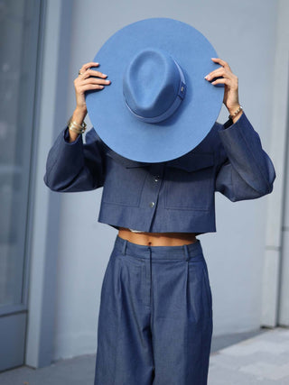 Sombrero Fedora Mujer de Ala Ancha confeccionado en 100% Fieltro de Lana de color Azul Eléctrico - Raceu Hats