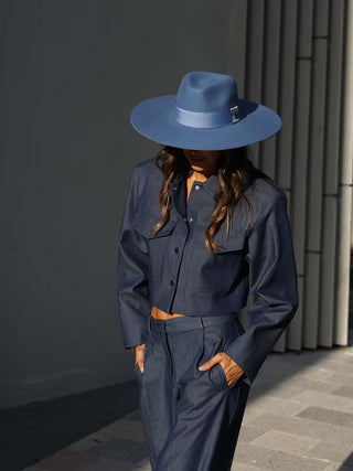 Sombrero Fedora Mujer de Ala Ancha confeccionado en 100% Fieltro de Lana de color Azul Eléctrico - Raceu Hats