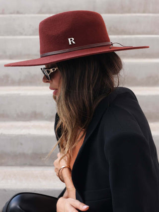 Sombrero de Ala Amplia Estilo Fedora en Original Color Terracota y Confeccionado en 100% Fieltro de Lana - Raceu Hats