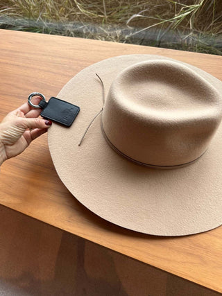 Quadra Negro - Porta Sombreros Raceu Hats