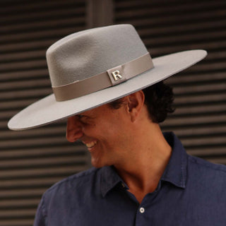Sombrero Estilo Fedora confeccionado en 100% Fieltro de Lana y color Gris, de ala ancha y rígida - Raceu Hats