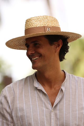 Sombrero Fedora Sport Elegante: Combina Aventura y Sofisticación en Paja Natural Trenzada- Ala de 9 cm y copa de 10 cm - Raceu H