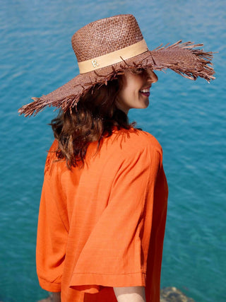 Sombrero Ala Ancha Moldeable Marrón - Estilo Mediterráneo y Elegancia Atemporal - Ala de 18 cm y copa de 10 cm - Raceu Hats