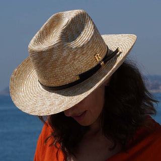Sombrero Cowboys de Ala Corta en 100% Paja de Trigo - Ala de 8 cm y copa de 10 cm - Raceu Hats