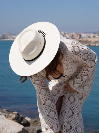 Sombrero Novia Fedora Panamá Blanco VOLÓ - Estilo Mediterráneo y Elegancia Atemporal - Ala de 10 cm y copa de 10 cm - Raceu Hats