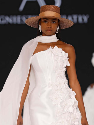 Sombrero Boda Canotier Ala Ancha - Estilo Mediterráneo y Elegancia Atemporal  - Ala de 18 cm y copa de 10 cm - Raceu Hats