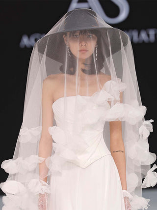 Sombrero Boda Canotier Negro Ala Ancha - La Elegancia Bordada para Tu Boda - Ala de 15 cm y copa de 10,5 cm - Raceu Hats