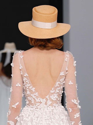 Sombrero Novia Panamá Ala Media Camel - Elegancia Artesanal Española - Ala de 9 cm y copa de 9 cm - Raceu Hats