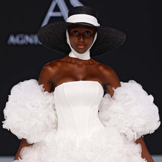 Sombrero Novia Canotier Negro Agatha: Elegancia Artesanal Española para tu Gran Día