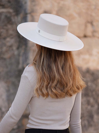 Sombrero Canotier Fieltro Lana Blanco - Artesanía Hecha en España, Fieltro de Lana Premium - Ala de 11,5 cm y copa de 10 cm - Ra