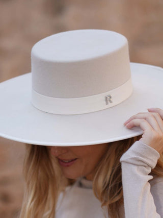 Sombrero Canotier Fieltro Lana Blanco - Artesanía Hecha en España, Fieltro de Lana Premium - Ala de 11,5 cm y copa de 10 cm - Ra