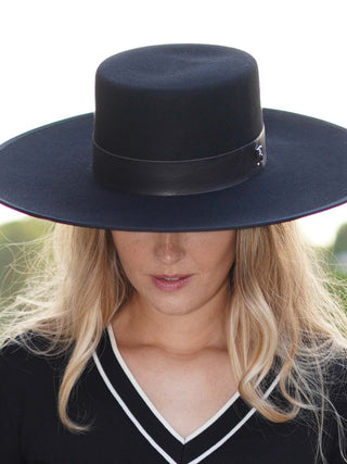 Sombrero Canotier Fieltro Lana Gris Perla - Hecho a Mano en España: Calidad que Perdura - Ala de 11,5 cm y copa de 10 cm - Raceu