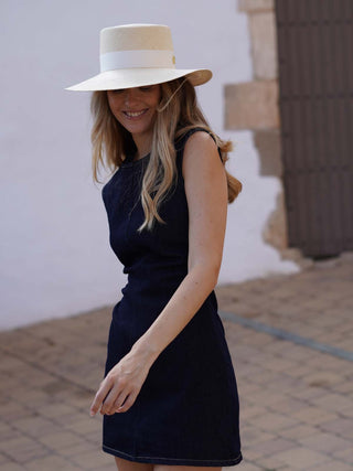 Sombrero Panamá Mujer Natural ATENA - Hecho a Mano en España: Calidad que Perdura - Ala de 9 cm y copa de 9 cm - Raceu Hats