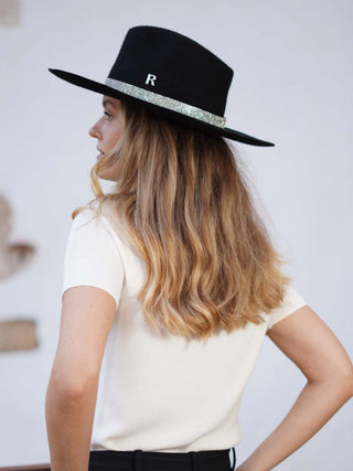 Sombrero Fedora Mujer Ala Media Negro  - Estilo Mediterráneo y Elegancia Atemporal  - Ala de 9 cm y copa de 11 cm - Raceu Hats