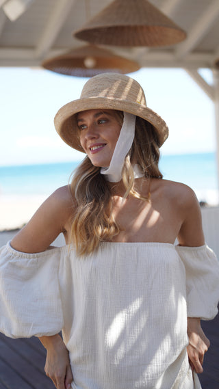 Sombrero cloche IRIS plegable raffia 100% natural artesanal