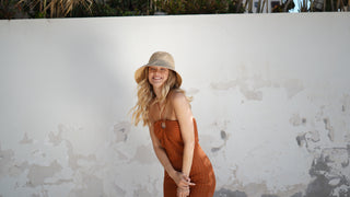 Sombrero cloche TRIANA paja natural modelo mujer verano