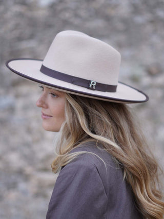 Sombrero Fedora Ala Intermedia Beige MODENA - Raceu Hats