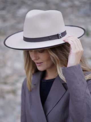 Sombrero Fedora Ala Intermedia Beige MODENA - Raceu Hats