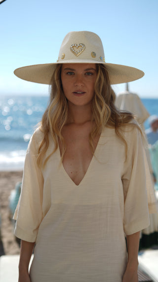 Sombrero Panamá Ala Ancha Charlotte Blanco con Apliques Dorados - Raceu Hats